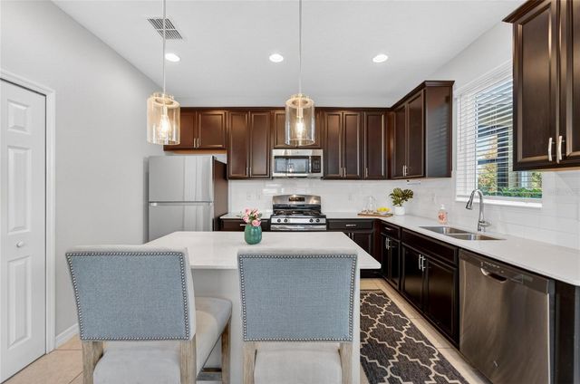 6230 CAMINO DRIVE, Apollo Beach, FL 33572