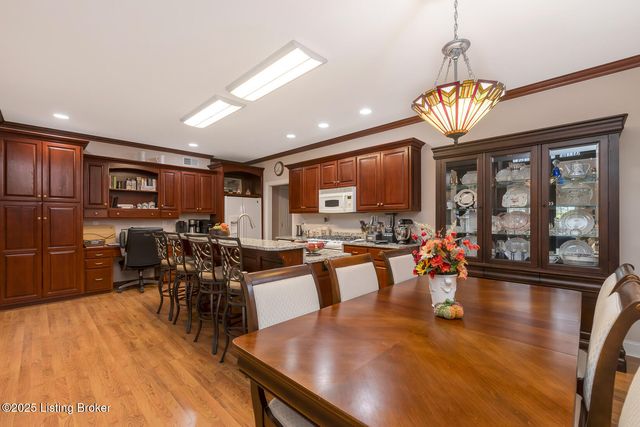 11610 Wetherby Ave, Louisville, KY 40243