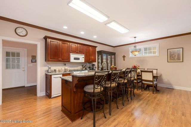 11610 Wetherby Ave, Louisville, KY 40243