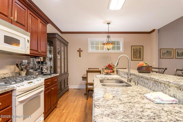 11610 Wetherby Ave, Louisville, KY 40243