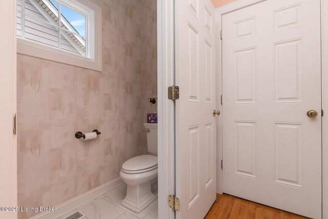 11610 Wetherby Ave, Louisville, KY 40243