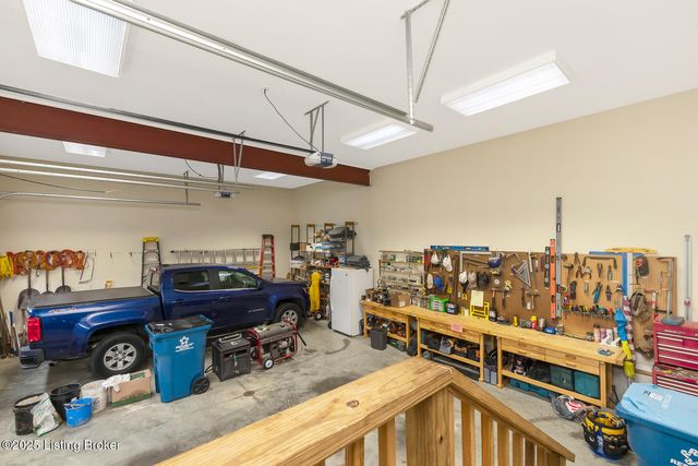 11610 Wetherby Ave, Louisville, KY 40243