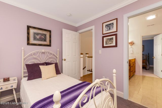 11610 Wetherby Ave, Louisville, KY 40243