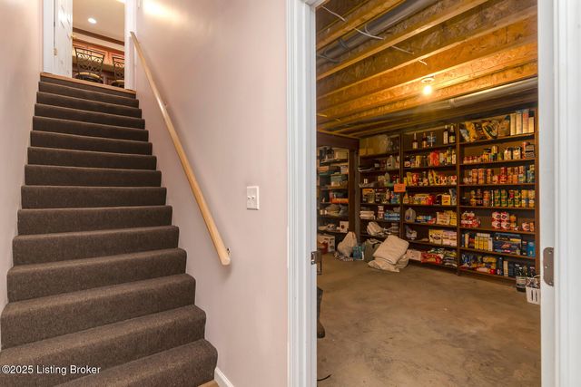 11610 Wetherby Ave, Louisville, KY 40243