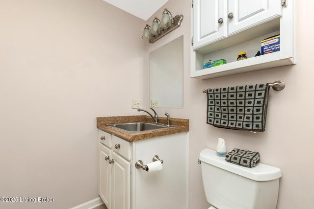 11610 Wetherby Ave, Louisville, KY 40243