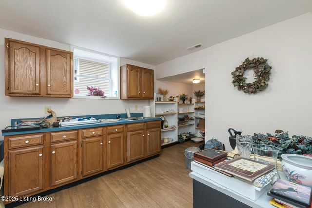 11610 Wetherby Ave, Louisville, KY 40243