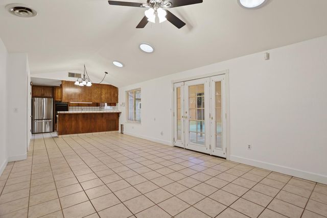 1417 Fransen Ln, Modesto, CA 95355