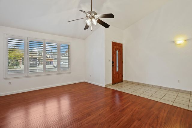 1417 Fransen Ln, Modesto, CA 95355