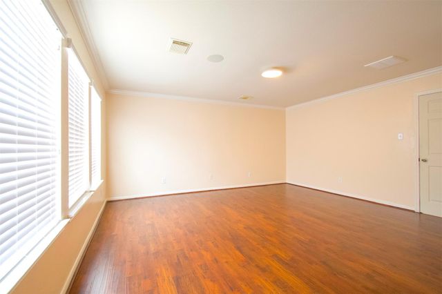 15602 Waumsley Way, Sugar Land, TX 77498