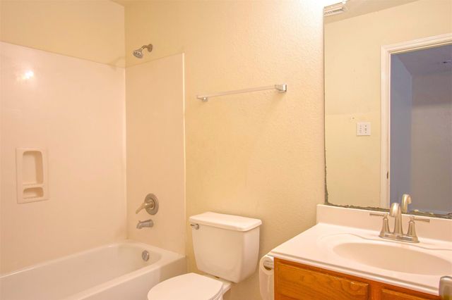 15602 Waumsley Way, Sugar Land, TX 77498