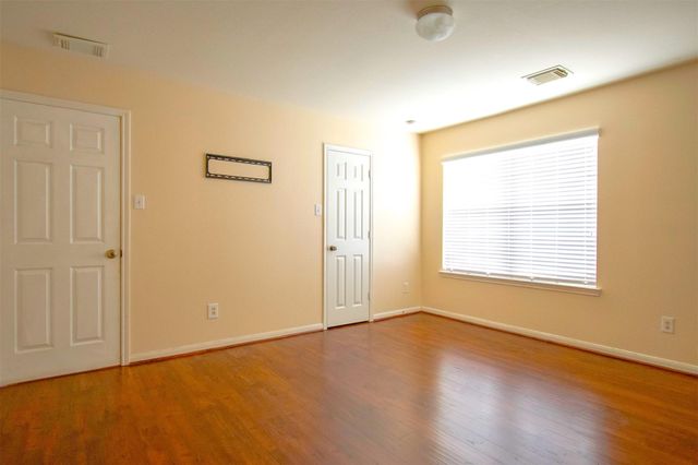 15602 Waumsley Way, Sugar Land, TX 77498