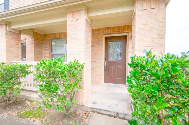 15602 Waumsley Way, Sugar Land, TX 77498