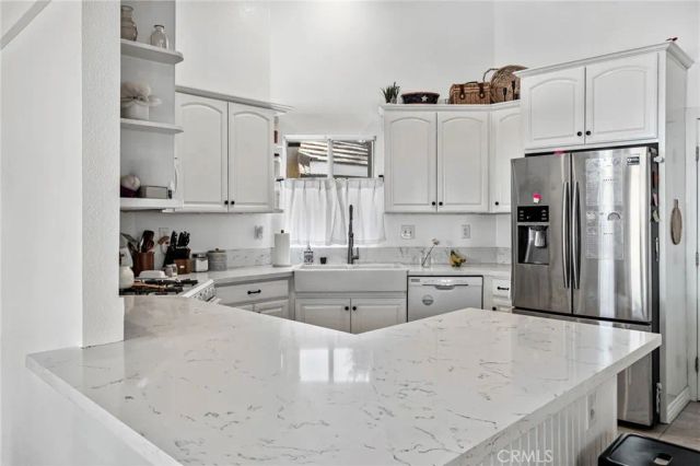 9327 Agave Drive, Hesperia, CA 92344