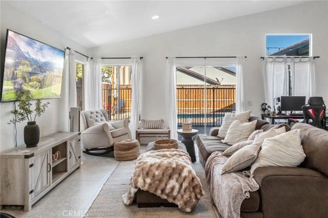 9327 Agave Drive, Hesperia, CA 92344