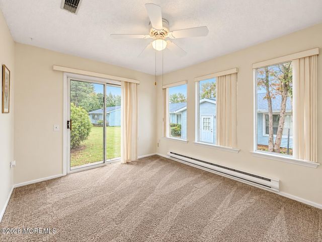 120C Ironwood Plaza, Monroe, NJ 08831