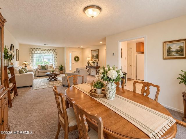 120C Ironwood Plaza, Monroe, NJ 08831