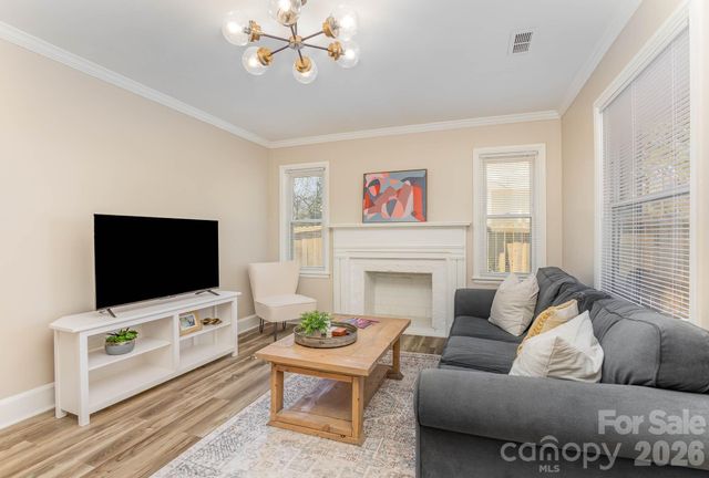 3141 Mathis Drive, Charlotte, NC 28208