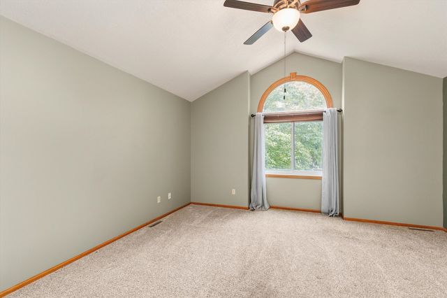 8209 Sharon Drive, Urbandale, IA 50322