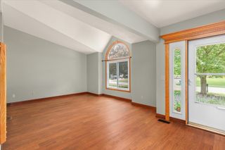 8209 Sharon Drive, Urbandale, IA 50322