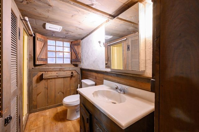 330 Pleasant St, Pembroke, MA 02359