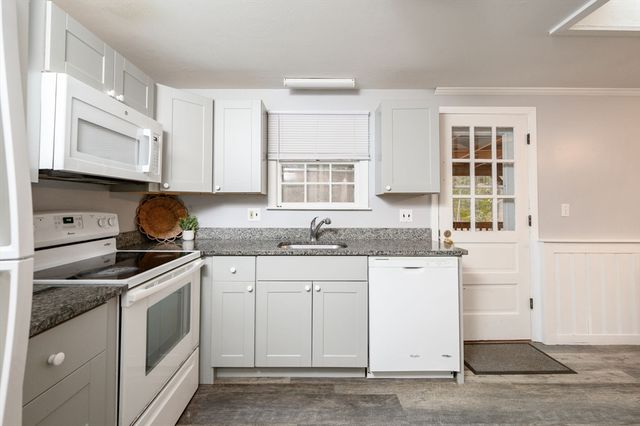 330 Pleasant St, Pembroke, MA 02359