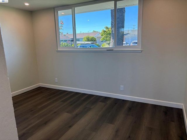 4837 Valpey Park Ave, Fremont, CA 94538