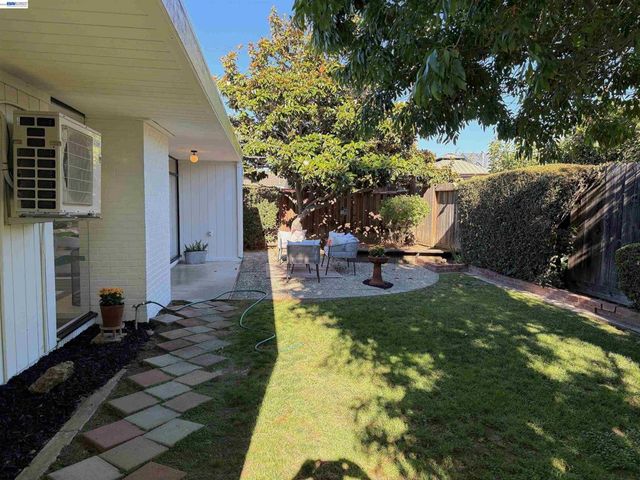 4837 Valpey Park Ave, Fremont, CA 94538