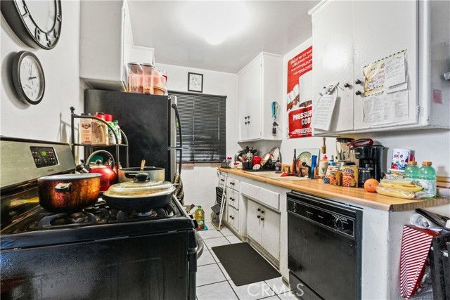 1921 Chariton Street, Los Angeles, CA 90034