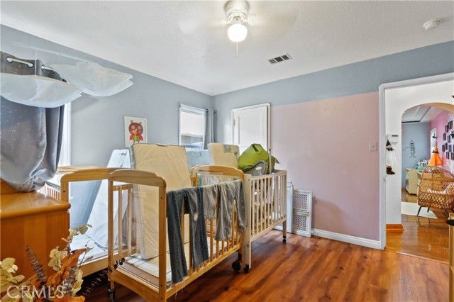 1921 Chariton Street, Los Angeles, CA 90034