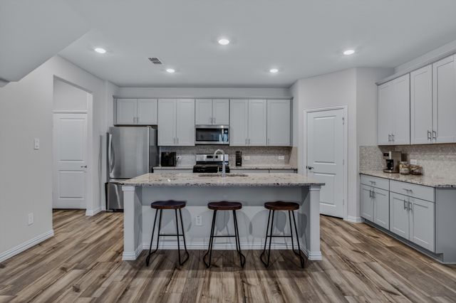 2617 Kings Canyon Mews, Corinth, TX 76210