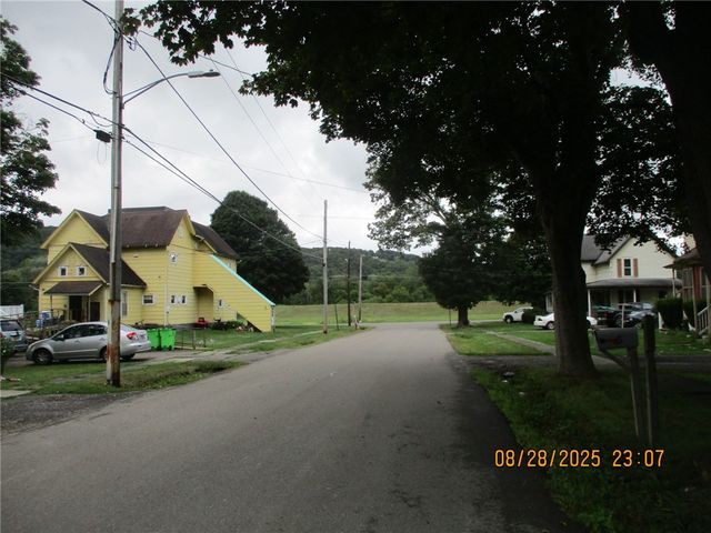 6 Alexander Street 1, Avoca, NY 14809