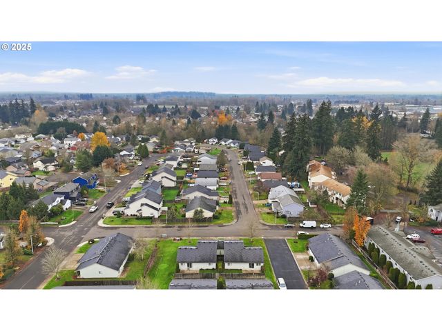 513 Se CLARK Ave, Battle Ground, WA 98604