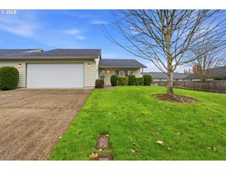 513 Se CLARK Ave, Battle Ground, WA 98604