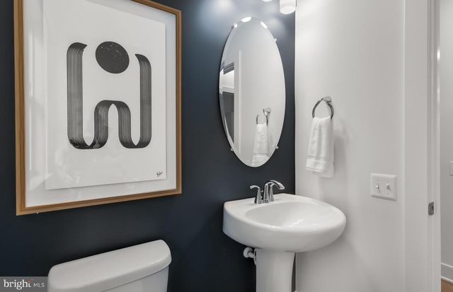 42708 CATTAIL CREEK DR, Leesburg, VA 20176