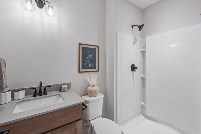 6188 Harkness Lane S, Cottage Grove, MN 55016