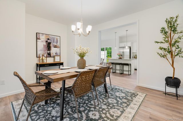 75 Hudson Circle 44, Marlboro, NY 12542
