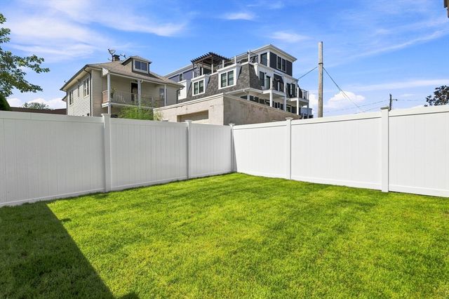 28 Swan Ave. 1, Boston, MA 02128