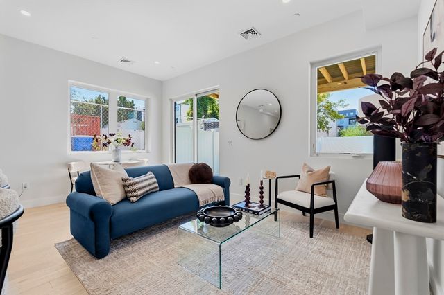 28 Swan Ave. 1, Boston, MA 02128