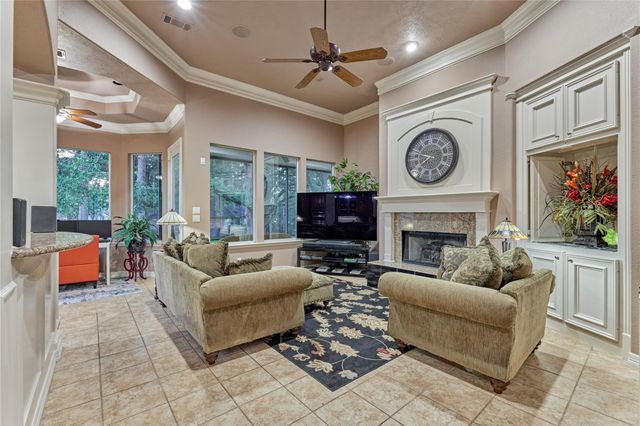 115 Wick Willow Drive, Montgomery, TX 77356