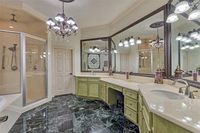 115 Wick Willow Drive, Montgomery, TX 77356