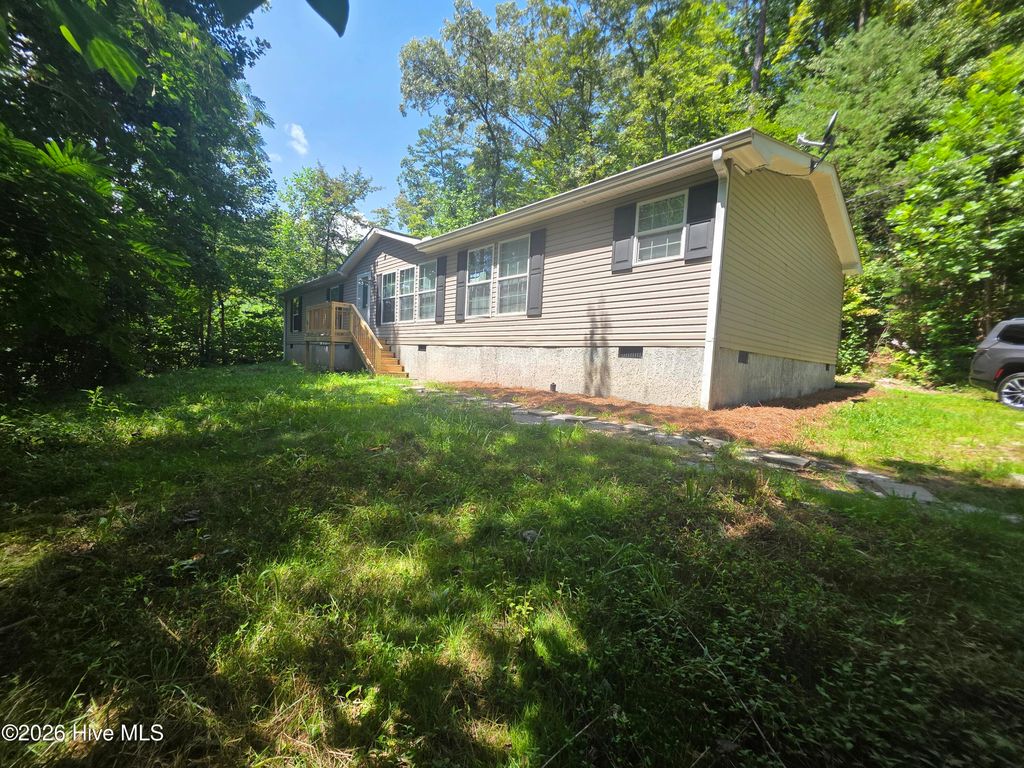 1985 Andrews Road, Murphy, NC 28906