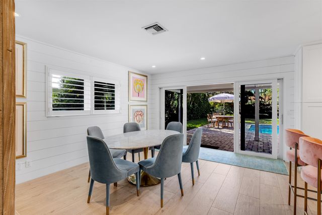 2720 Cardinal Circle, Gulf Stream, FL 33483