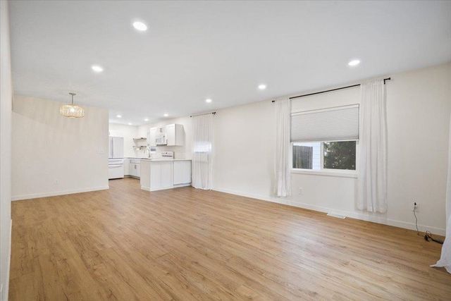 2927 E 16th Ave, Spokane, WA 99223