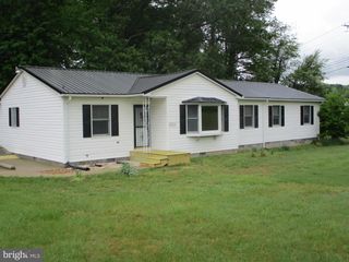42856 HIGGS LN, Hollywood, MD 20636