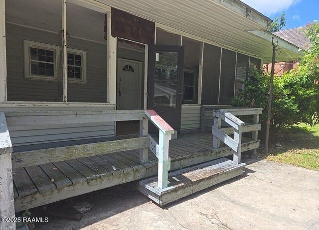 525 E Bellevue Street, Opelousas, LA 70570