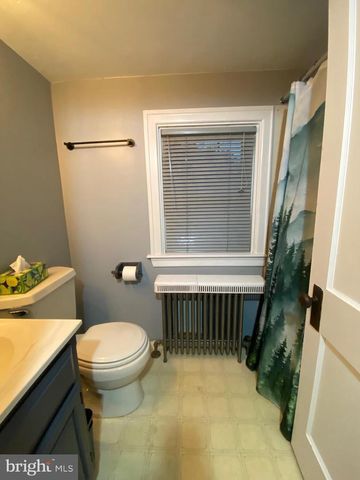 2012 OLD FORTY FOOT RD, Harleysville, PA 19438