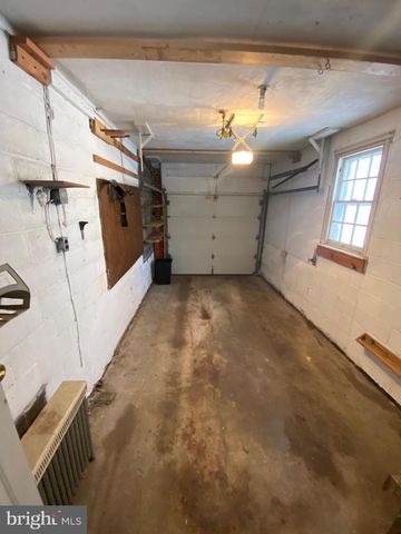 2012 OLD FORTY FOOT RD, Harleysville, PA 19438