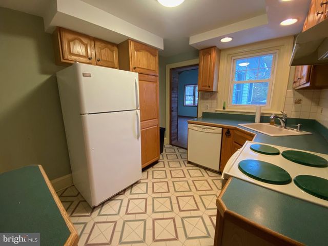 2012 OLD FORTY FOOT RD, Harleysville, PA 19438