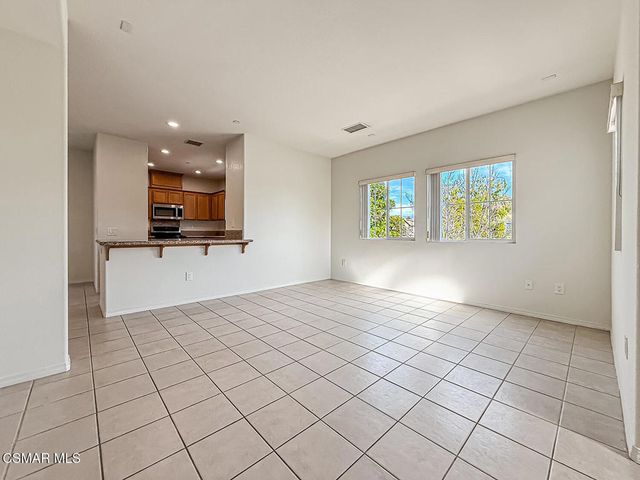 3143 Moss Landing Boulevard, Oxnard, CA 93036