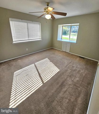 301 COBBLE CREEK, Newark, DE 19702